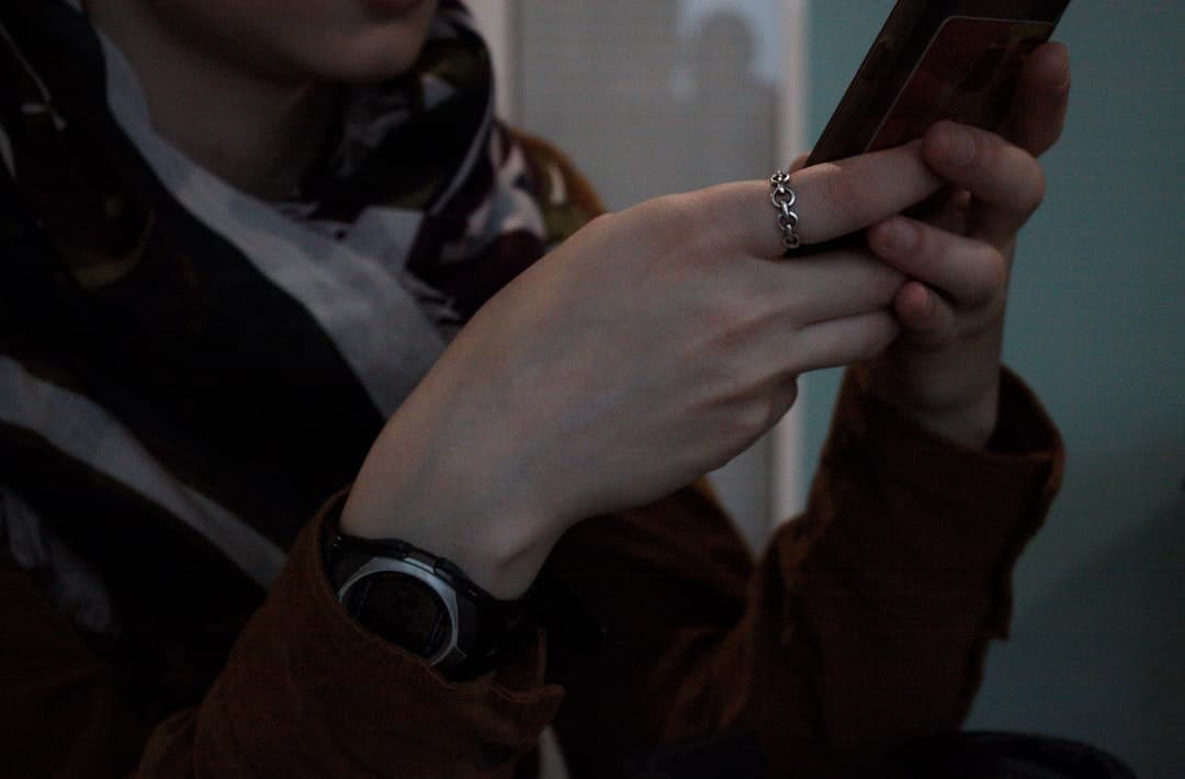 Seu Celular, Sua Assistente Inteligente